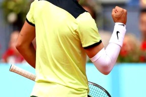 里程碑夜！那不勒斯强势反弹，欧超杯今夜刷纪录，管理层满意，赛季目标并未改变的简单介绍爱游戏官网