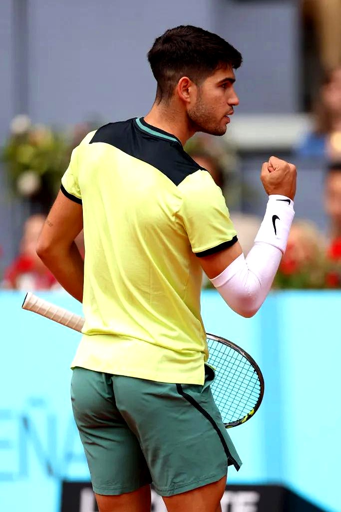 里程碑夜!那不勒斯强势反弹,欧超杯今夜刷纪录,管理层满意,赛季目标并未改变的简单介绍 里程碑夜!那不勒斯强势反弹,欧超杯今夜刷纪录,管理层满意,赛季目标并未改变的简单介绍