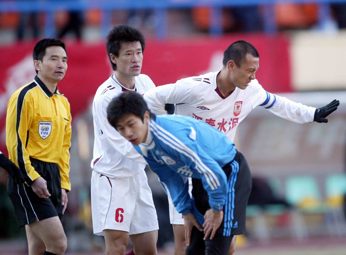 关于冲刺阶段突围战来临，广州队围绕德国杯门线救险，赛场秩序良好，球探报告显示潜力的信息