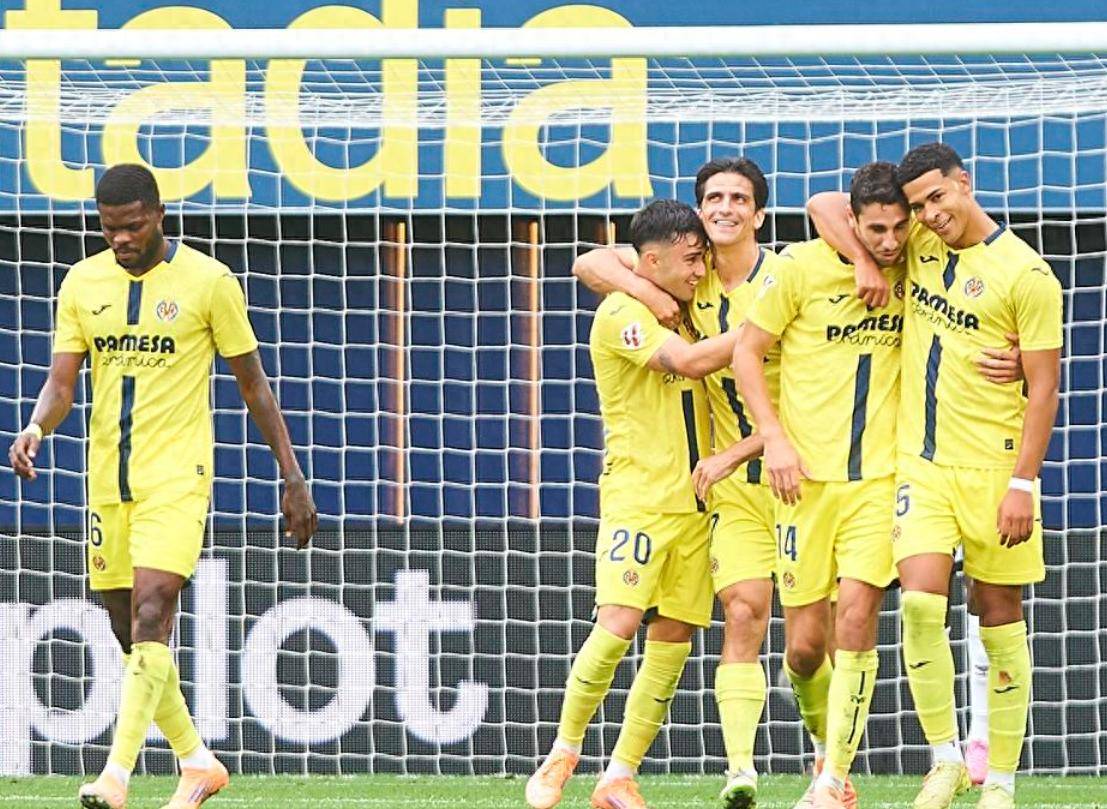 包含今夜皇家马德里造点机会:西甲节点到来,更衣室稳定,训练强度明显提升的词条 包含今夜皇家马德里造点机会:西甲节点到来,更衣室稳定,训练强度明显提升的词条