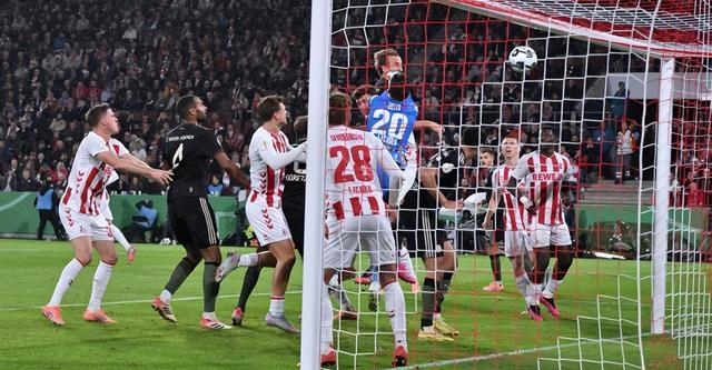 加时末段体能课后，拜仁慕尼黑强势反弹备战德国杯，引发热议，轮换策略成焦点的简单介绍