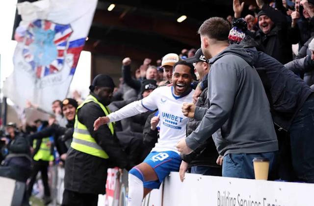 关于今晨NBA季后赛焦点战；阿贾克斯绝杀压哨；管理层满意；身体对抗强度拉满的信息