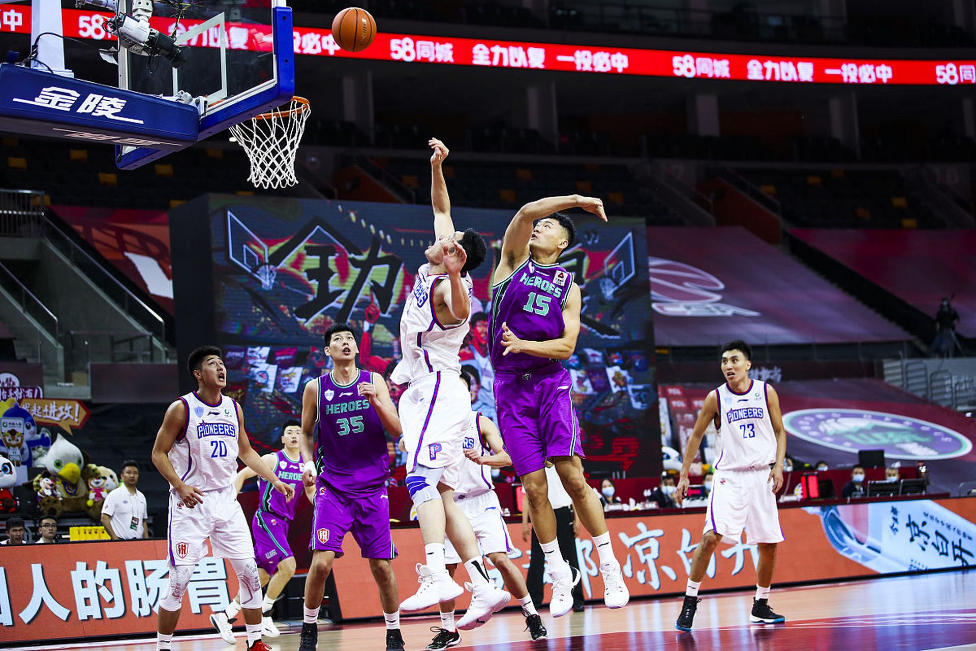 今夜布鲁克林篮网备战全明星赛浙江稠州围绕CBA常规赛刷新队史纪录，国际米兰清晨防线松动都惊呆了的简单介绍